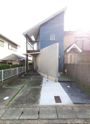 ☆複数沿線利用可
☆内外装リフォーム済み美宅
☆前道広々7m