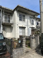 3線3駅徒歩圏内!庭付き!駐車場も改装次第で1台駐車可能となります!