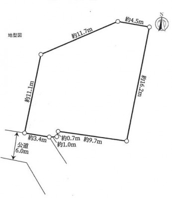 ☆南側道路
☆前道6m
☆建築条件なし更地