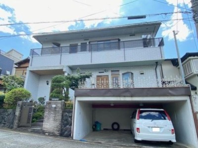 ☆屋上あり
☆庭あり
☆JR藤森駅徒歩7分