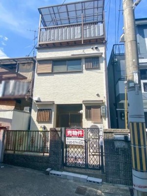 ☆バルコニー広々
☆トイレ2ヶ所