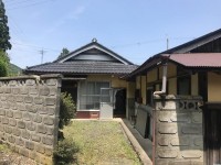 周辺自然が多く、ゆったりとした暮らしが可能です!畑をされたい場合はご相談ください!