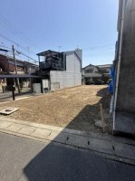 ☆建築条件なし更地
☆地下鉄東西線「御陵」駅徒歩9分