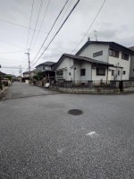 建築条件無し 売り土地
買物・外食施設が生活圏にそろう、暮らし便利な大薮町エリア